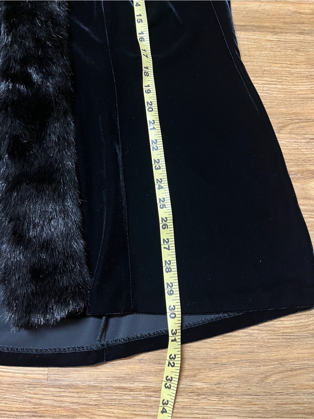 Vintage Patra Black Velvet Coat Cardigan with Faux Fur Trim Goth Witchy Glam 3X - Picture 10 of 10